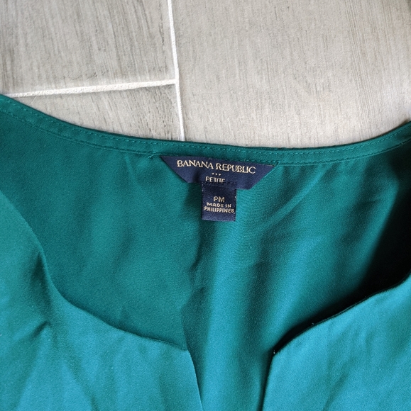 Banana Republic Blouse - Picture 2 of 2